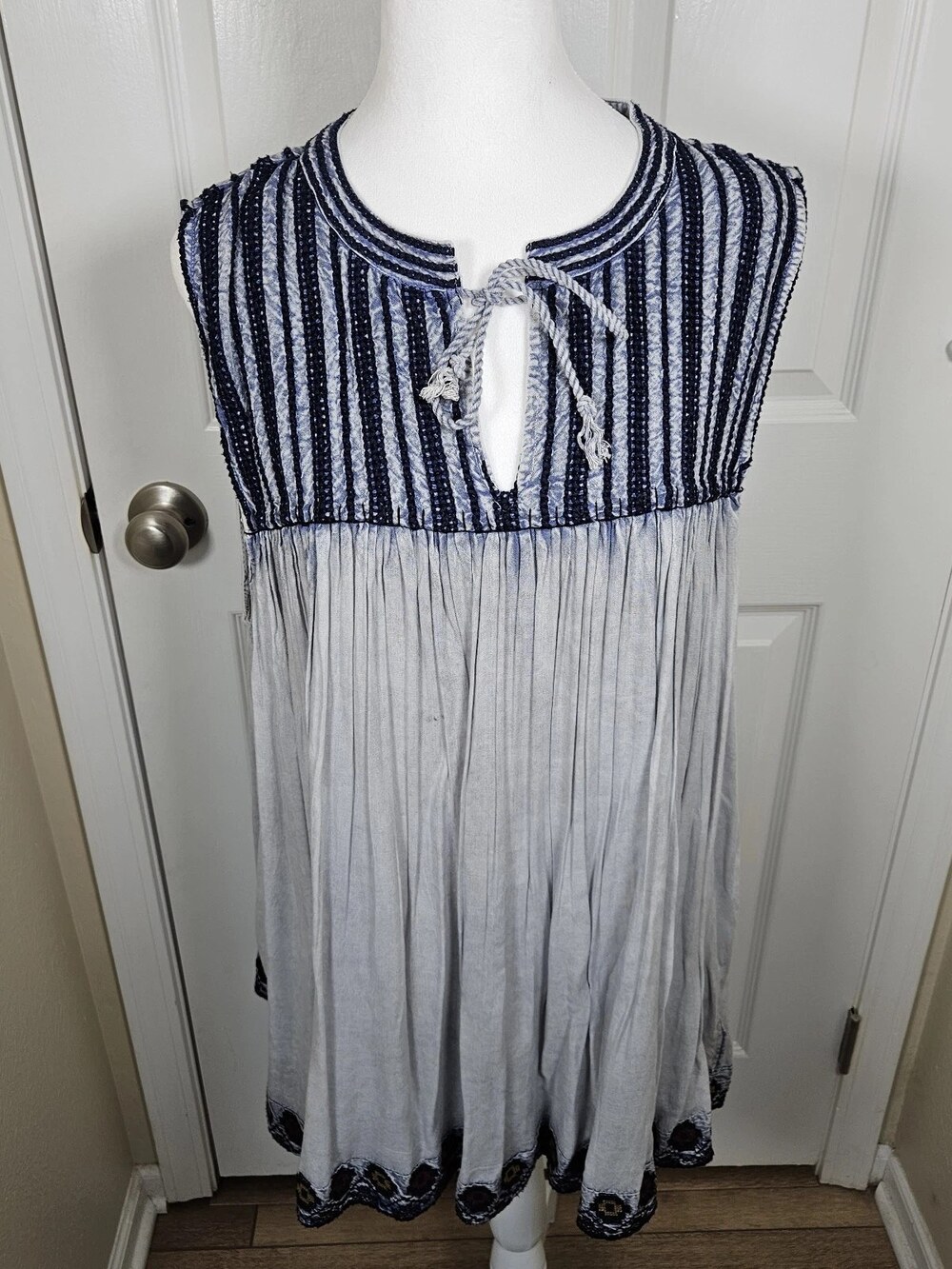 Rachel Zoe Sleeveless Tunic Top Striped Embroidered Women's Size 2X Festival